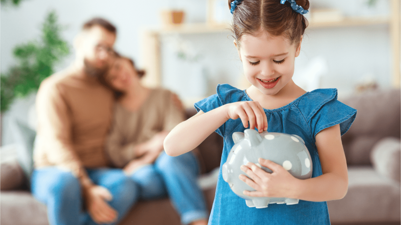 Es gibt keinen Rechtsanpruch auf Taschengeld. Jede Familie entscheidet selbst, ob und wie viel Taschengeld die Kinder bekommen sollen.