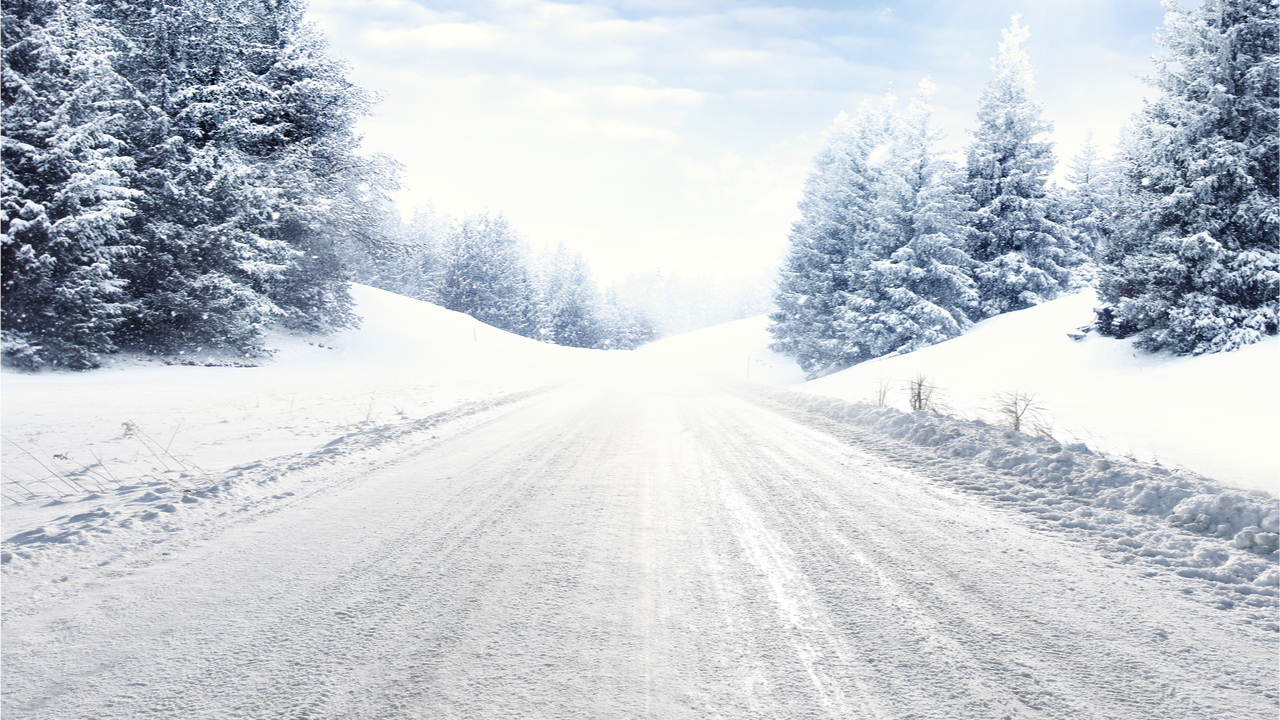 Durch das Glatteis im Winter, können schneller Unfälle passieren.