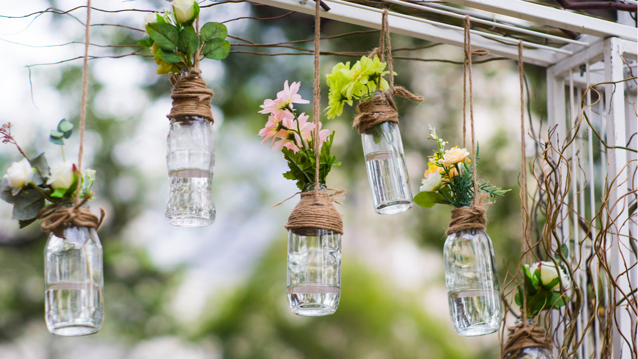 Upcycling im Garten. Es gibt einige einfache Tricks, mit denen man viel verändern kann.