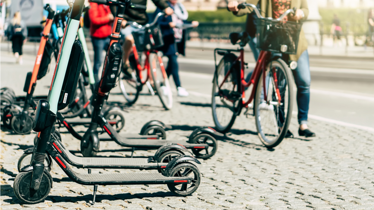 E-Scooter sind in der Stadt eine geeignete Alternative zum Auto