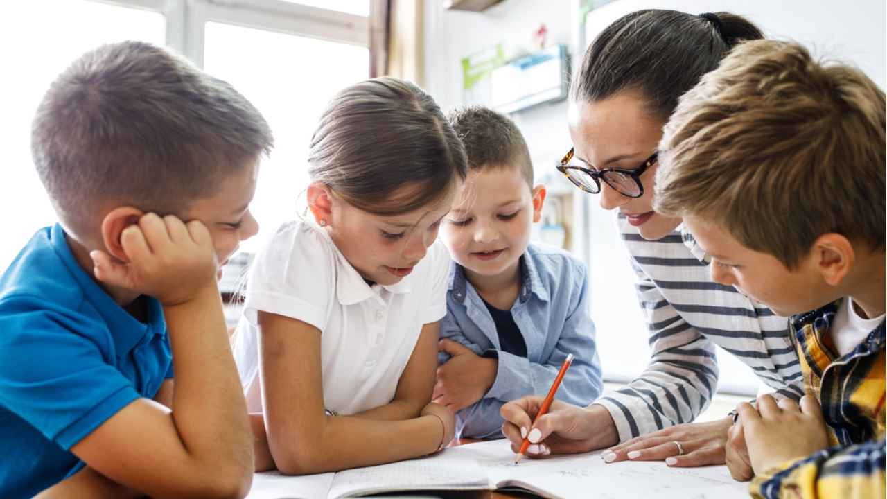 Versicherungen für Schüler. Wenn die Kinder in die Schule kommen, sollten ein paar Versicherungen angepasst werden.