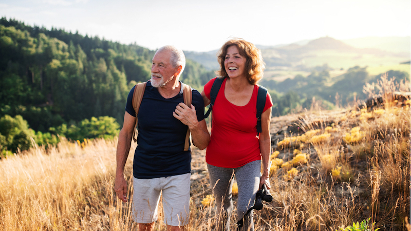 Wandern als mentaler Ausgleich ist eine gute Alternative.